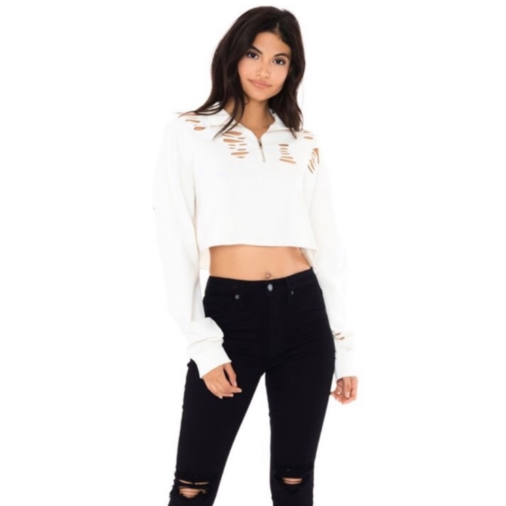 Emma & Sam crop stonewashed pullover